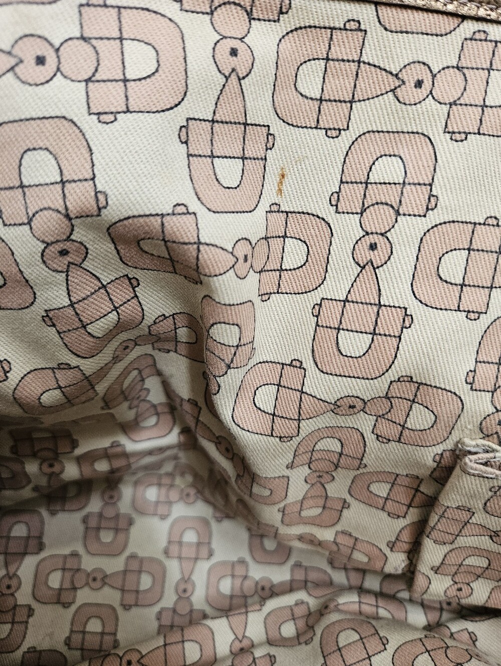 GUCCI  Vintage Monogram Charm Small Tote Pink and Tan with Metalic Gold Straps - Picture 16 of 17